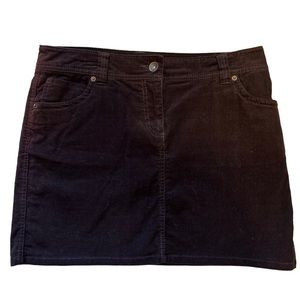 Tommy Hilfiger Chocolate brown corduroy mini skirt.  Size 10.